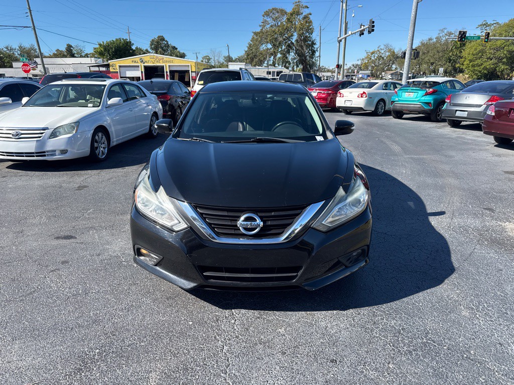 2018 Nissan Altima Image 3