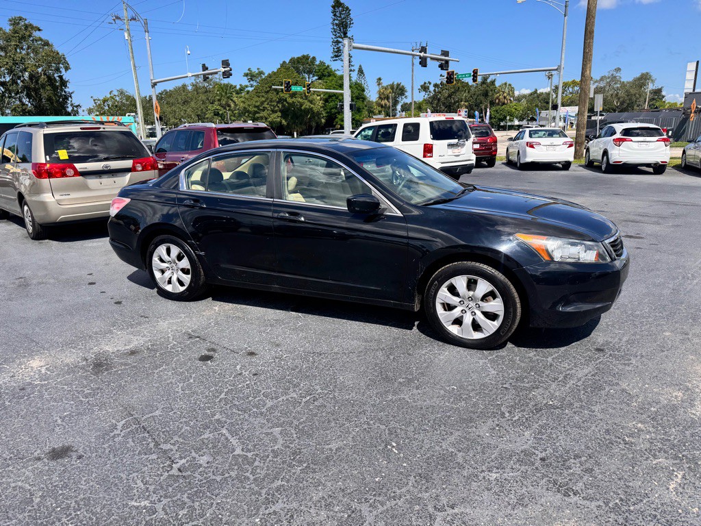 2010 Honda Accord Image 3