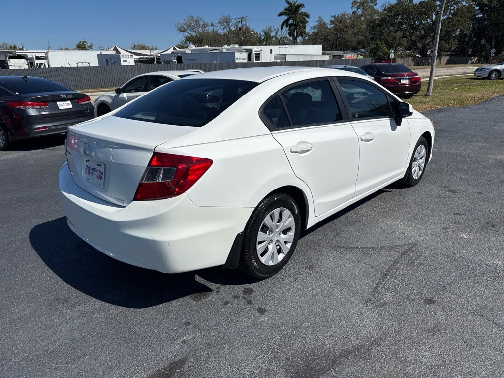 2015 Honda Civic Image 8