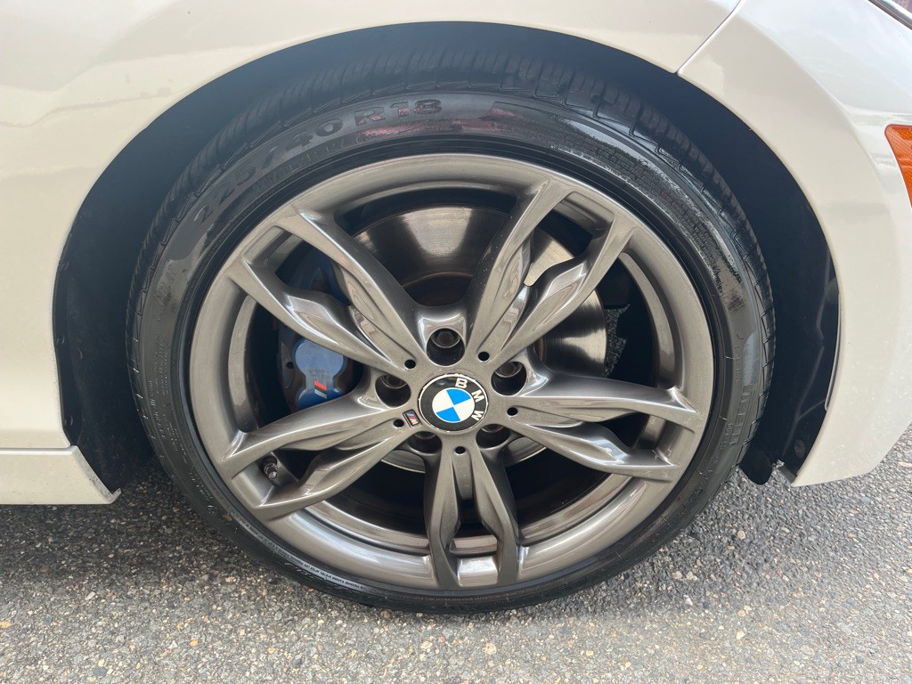 2016 BMW 2 Series Image 10