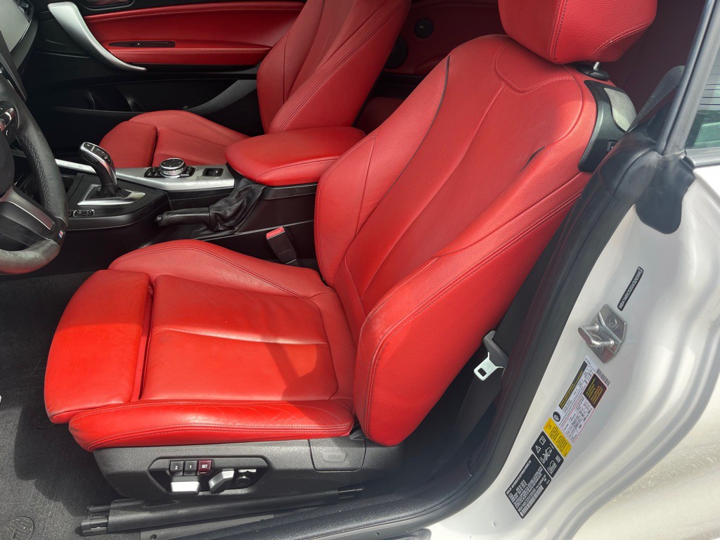 2016 BMW 2 Series Image 12