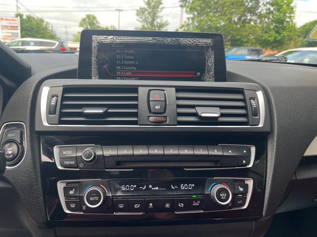 2016 BMW 2 Series Image 15