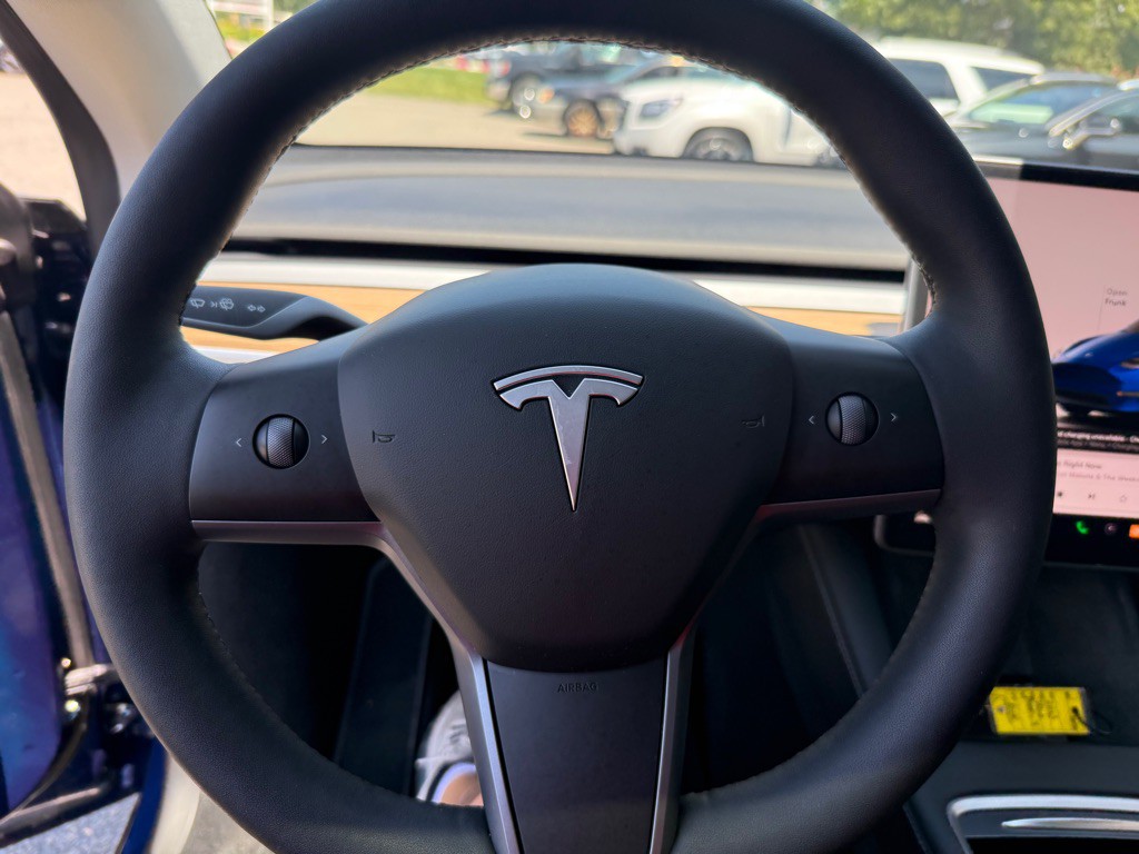 2023 Tesla Model Y Image 16