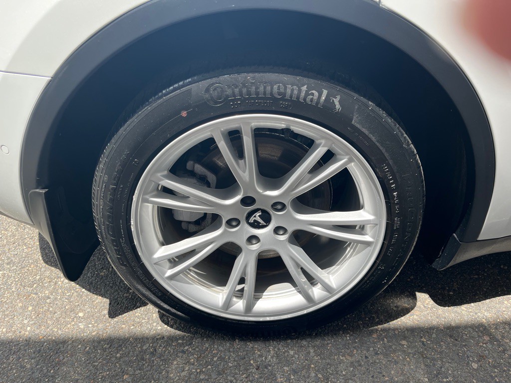2021 Tesla Model Y Image 8