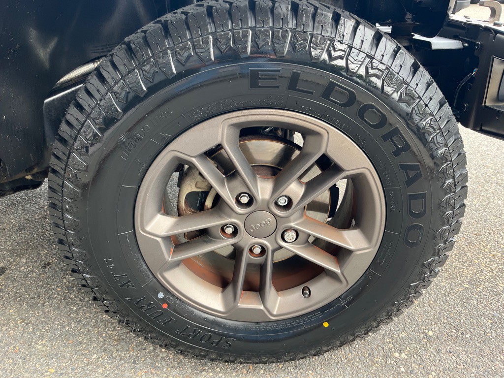2017 Jeep Wrangler Image 9