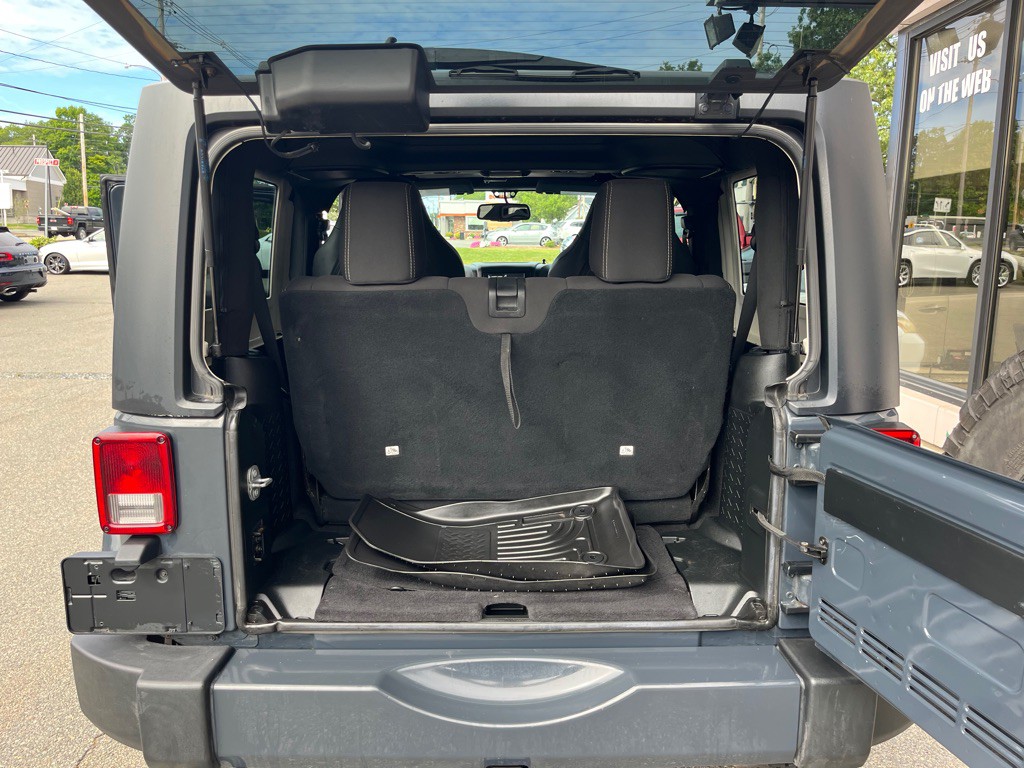 2017 Jeep Wrangler Image 19