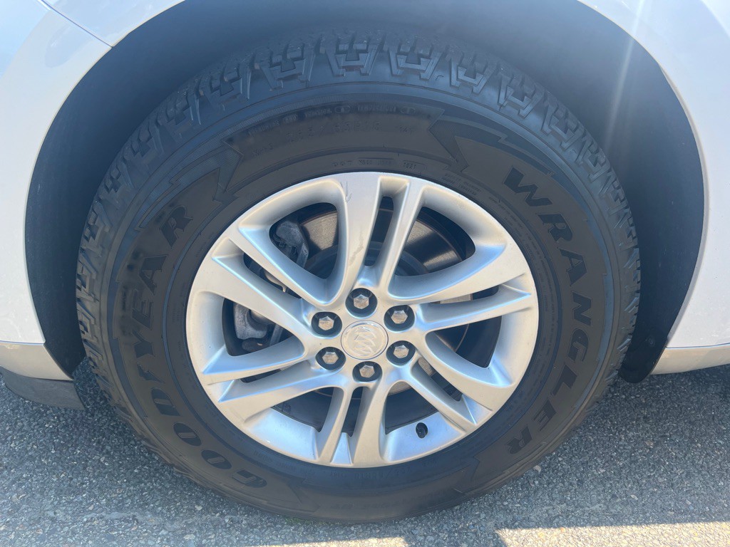 2018 Buick Enclave Image 6