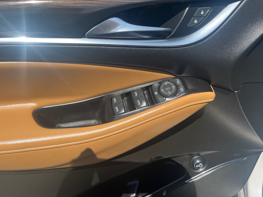 2018 Buick Enclave Image 10