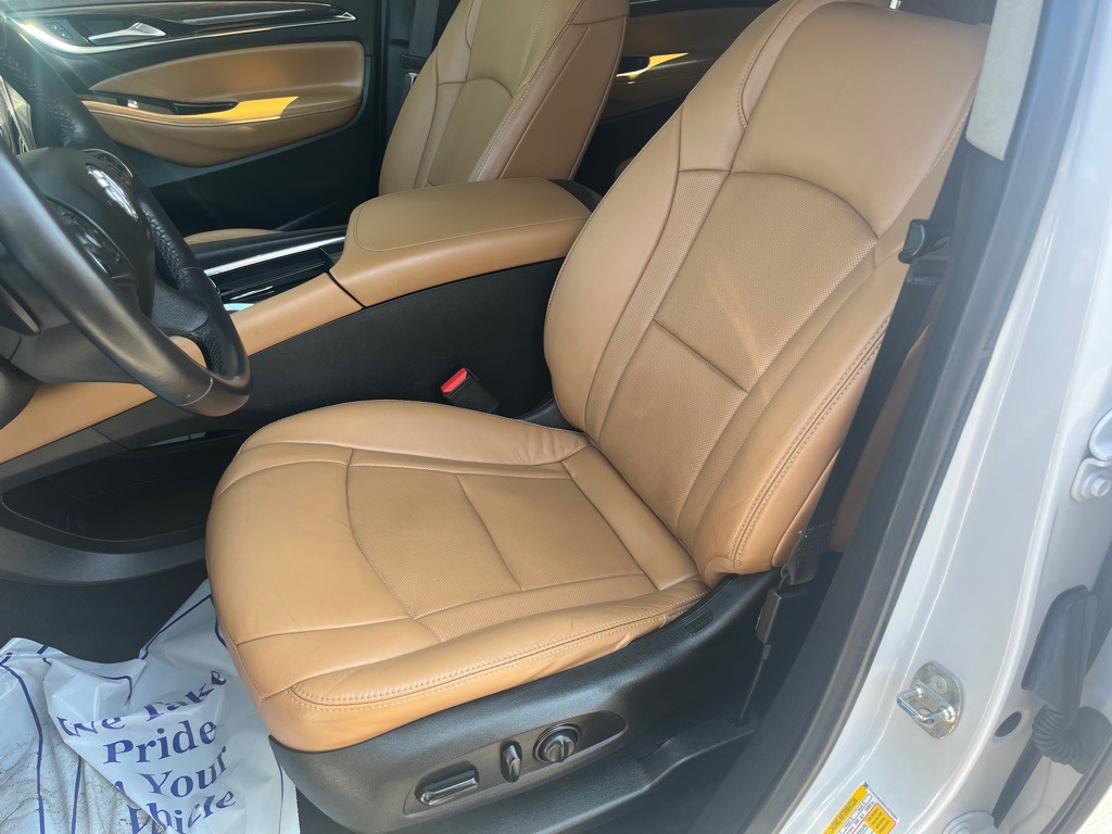 2018 Buick Enclave Image 11