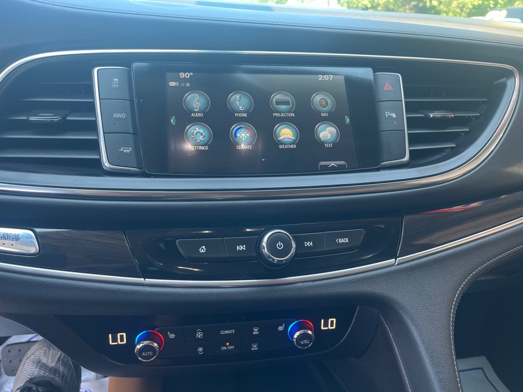 2018 Buick Enclave Image 14