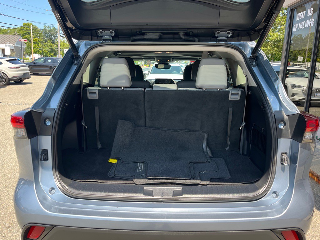2020 Toyota Highlander Image 25
