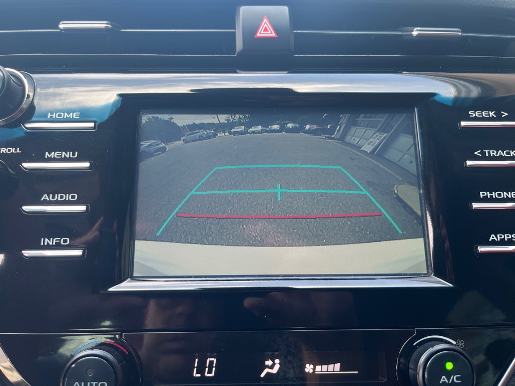 2018 Toyota Camry Image 15