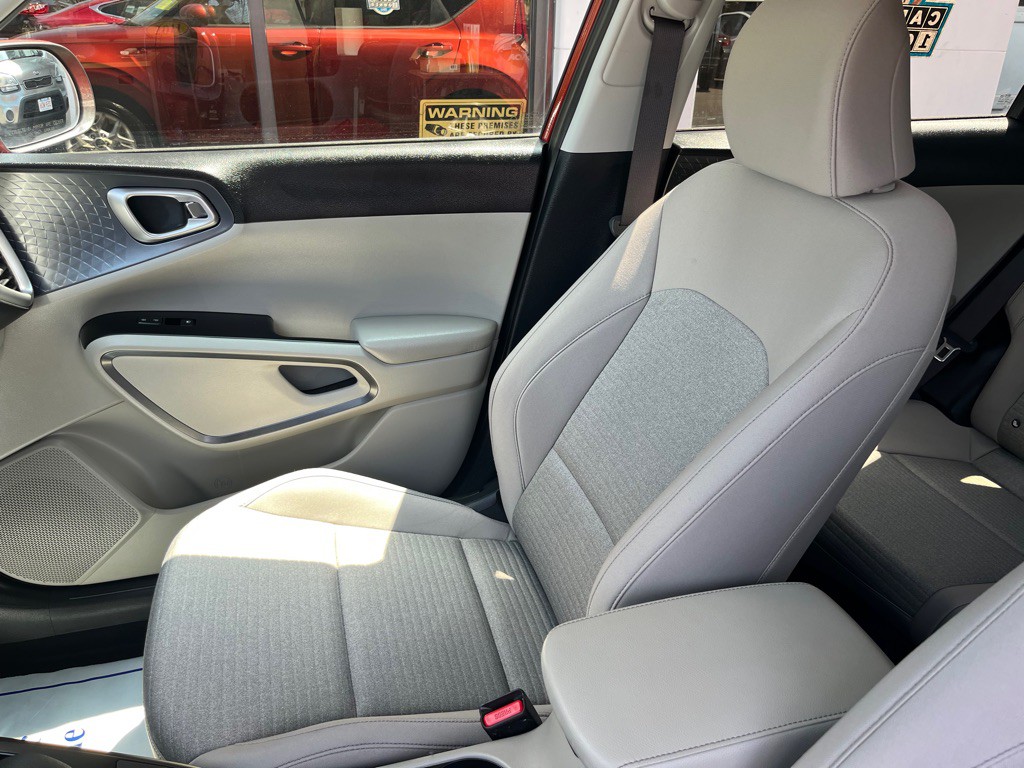 2021 Kia Soul Image 12
