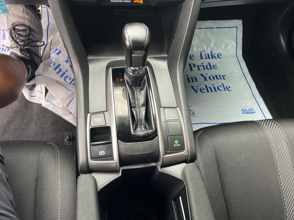 2019 Honda Civic Image 10
