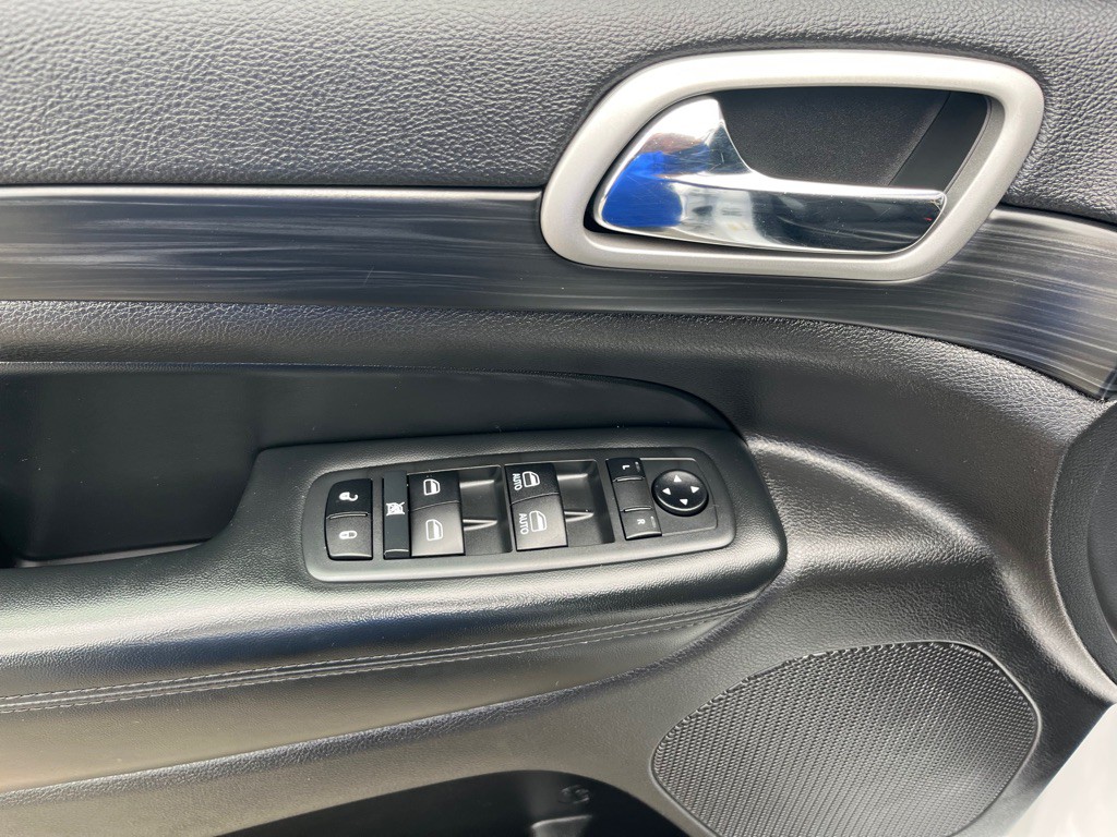 2021 Jeep Grand Cherokee Image 10