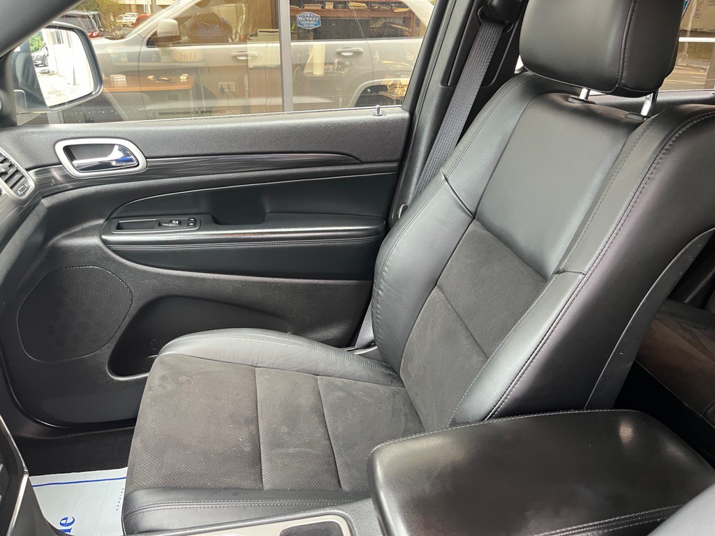 2021 Jeep Grand Cherokee Image 12