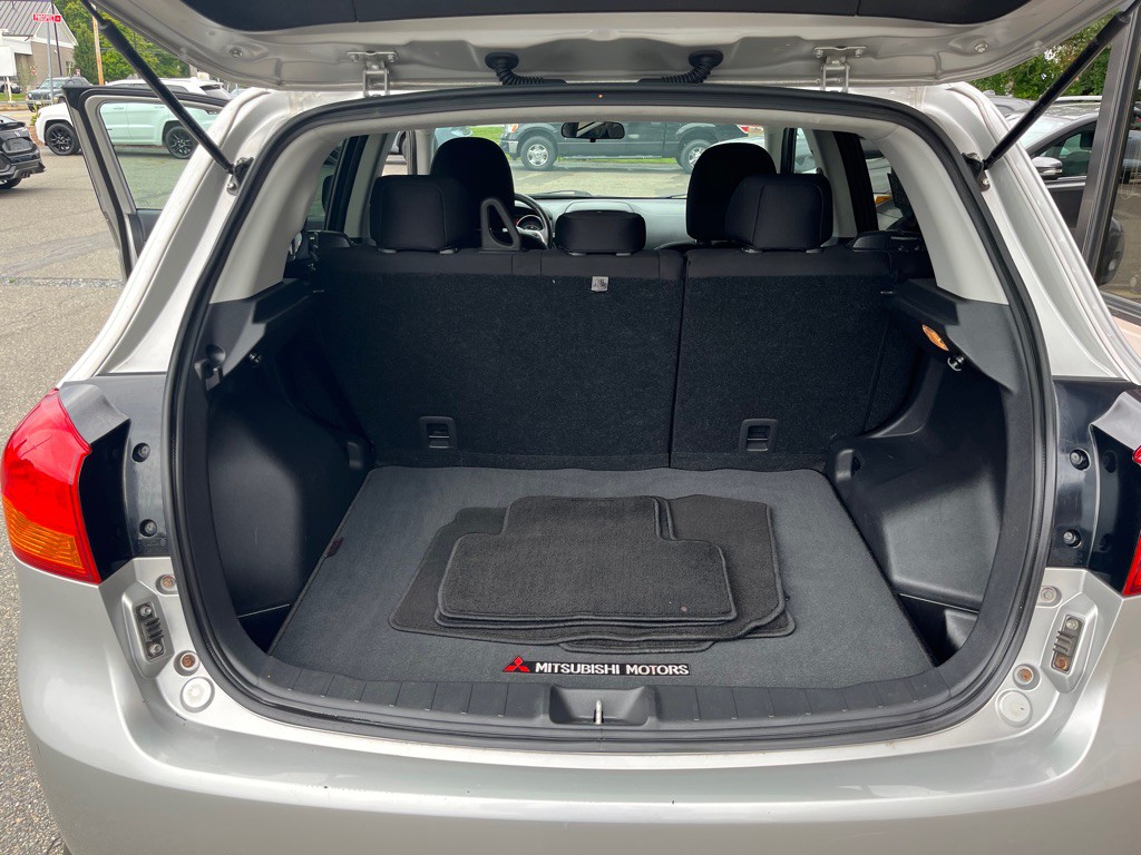 2015 Mitsubishi Outlander Image 19