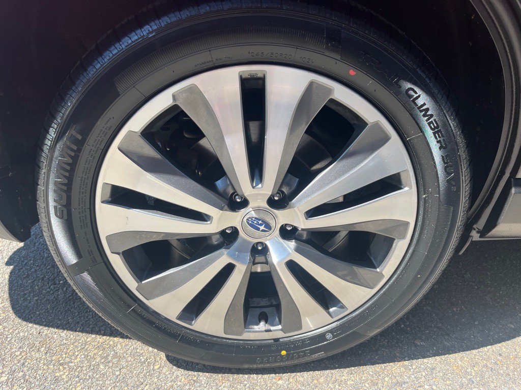 2019 Subaru Ascent Image 8