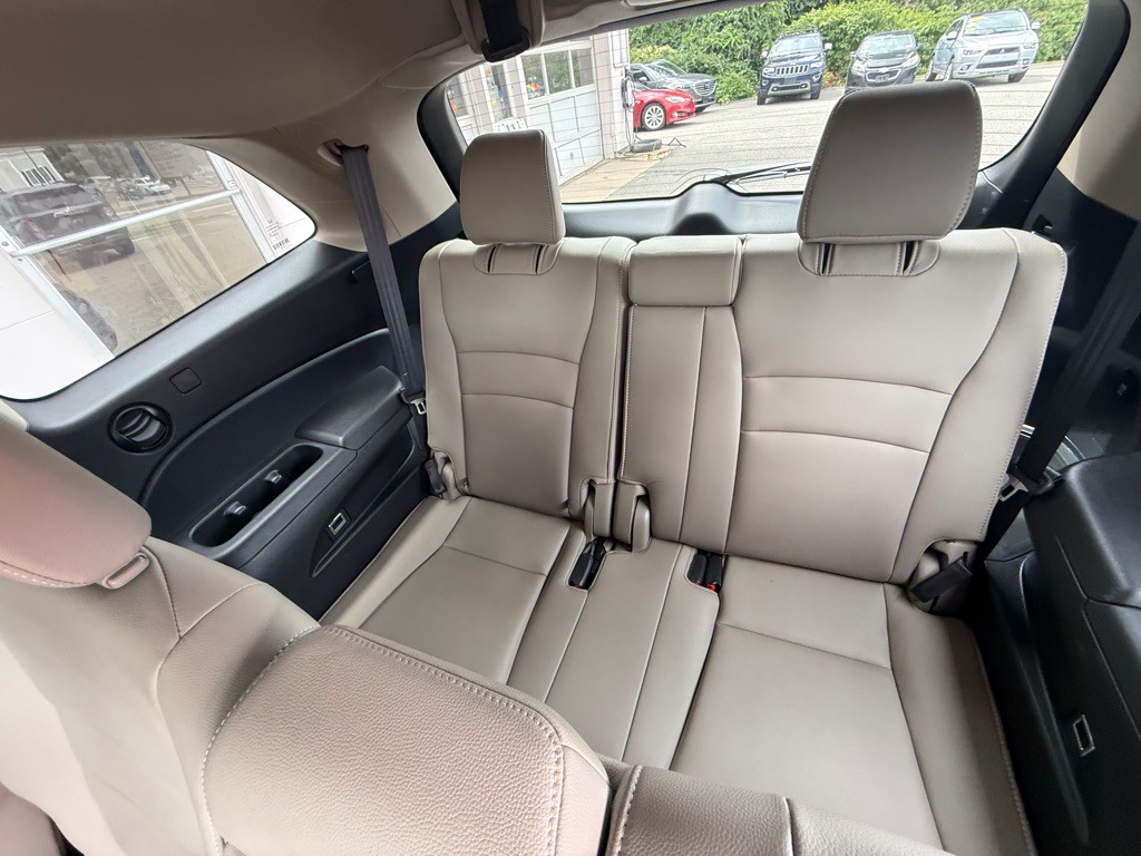 2020 Honda Pilot Image 16