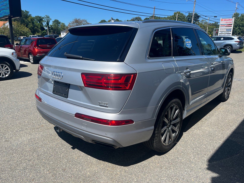 2017 Audi Q7 Image 3