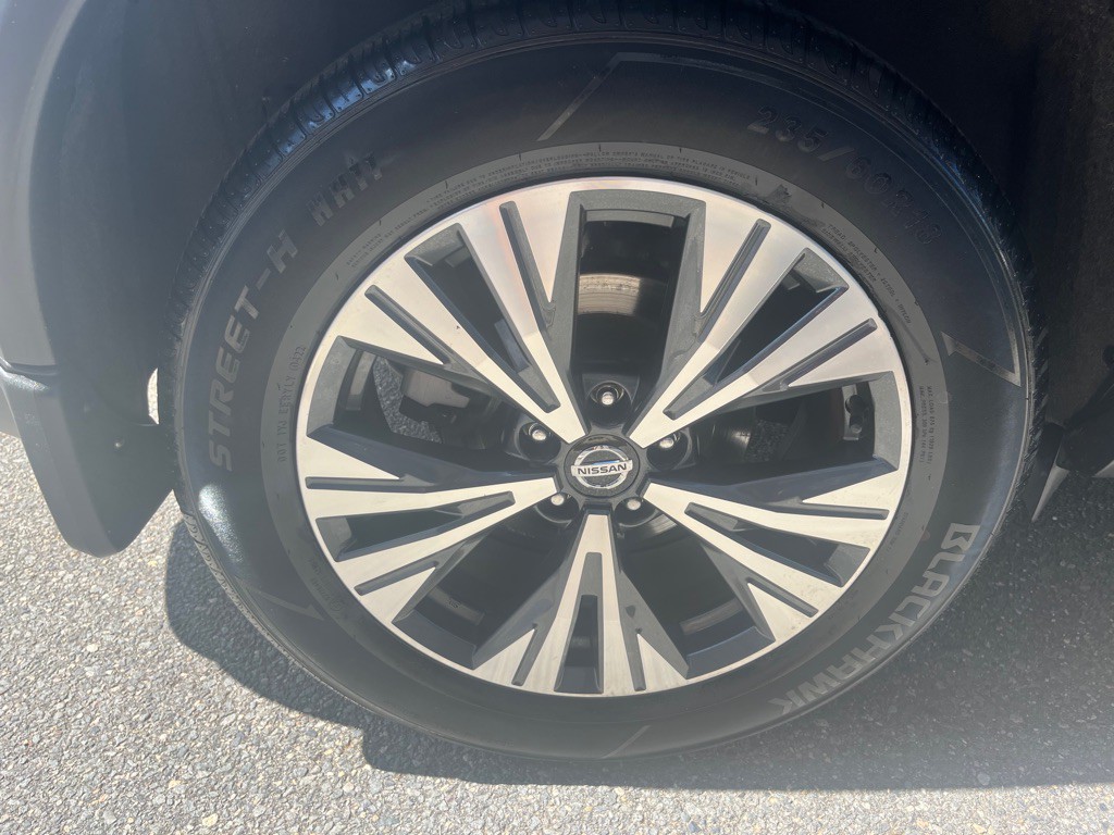 2021 Nissan Rogue Image 8