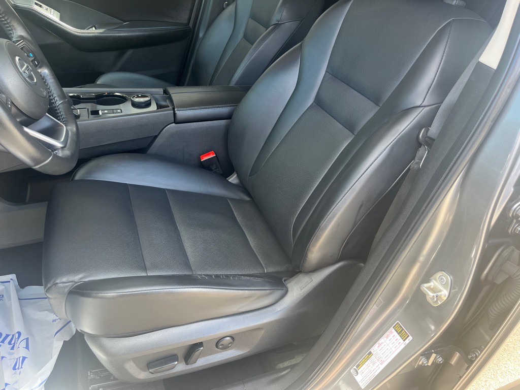 2021 Nissan Rogue Image 11