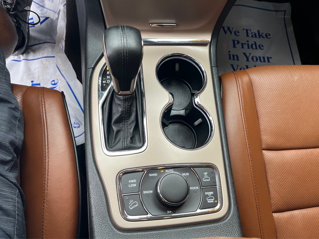 2016 Jeep Grand Cherokee Image 14
