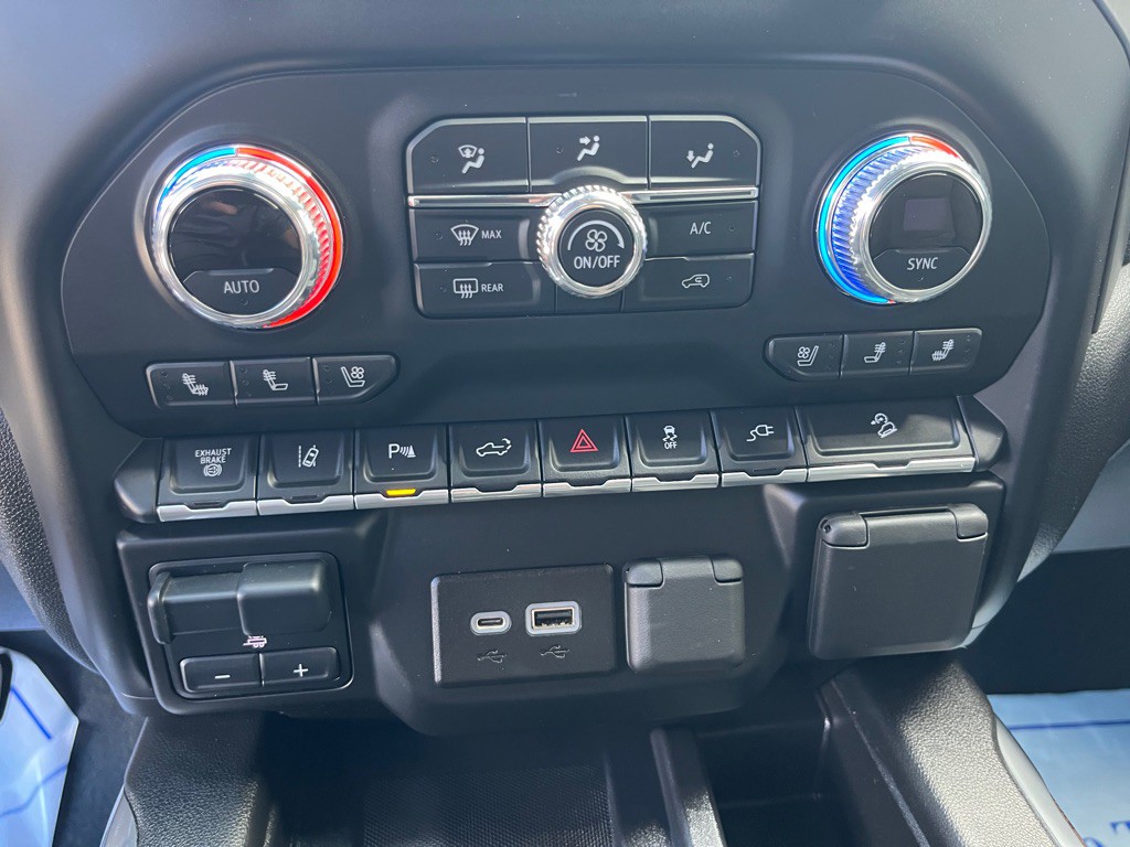 2022 GMC Sierra Image 18