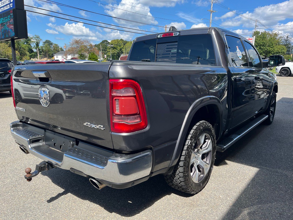 2019 RAM 1500 Image 3