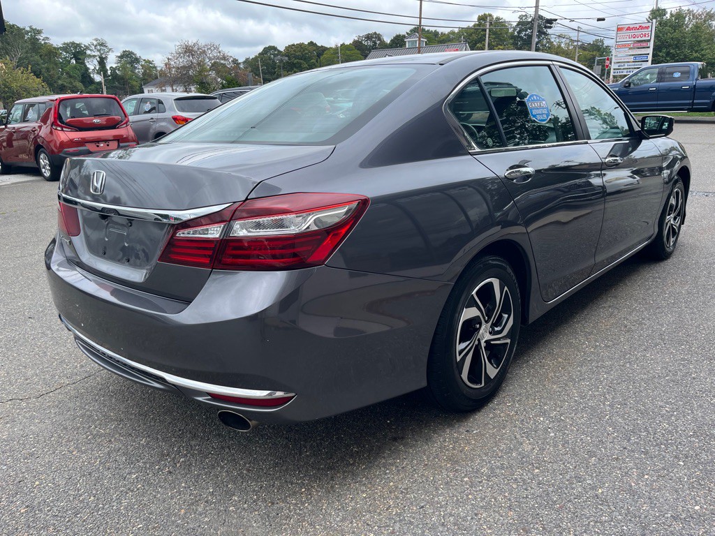 2017 Honda Accord Image 3