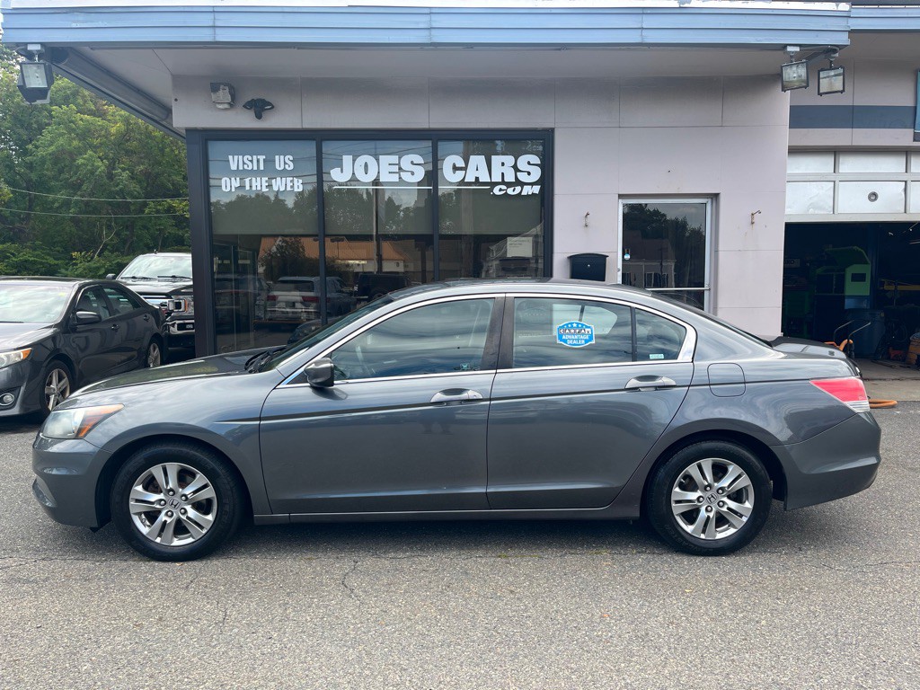 2011 Honda Accord Image 1
