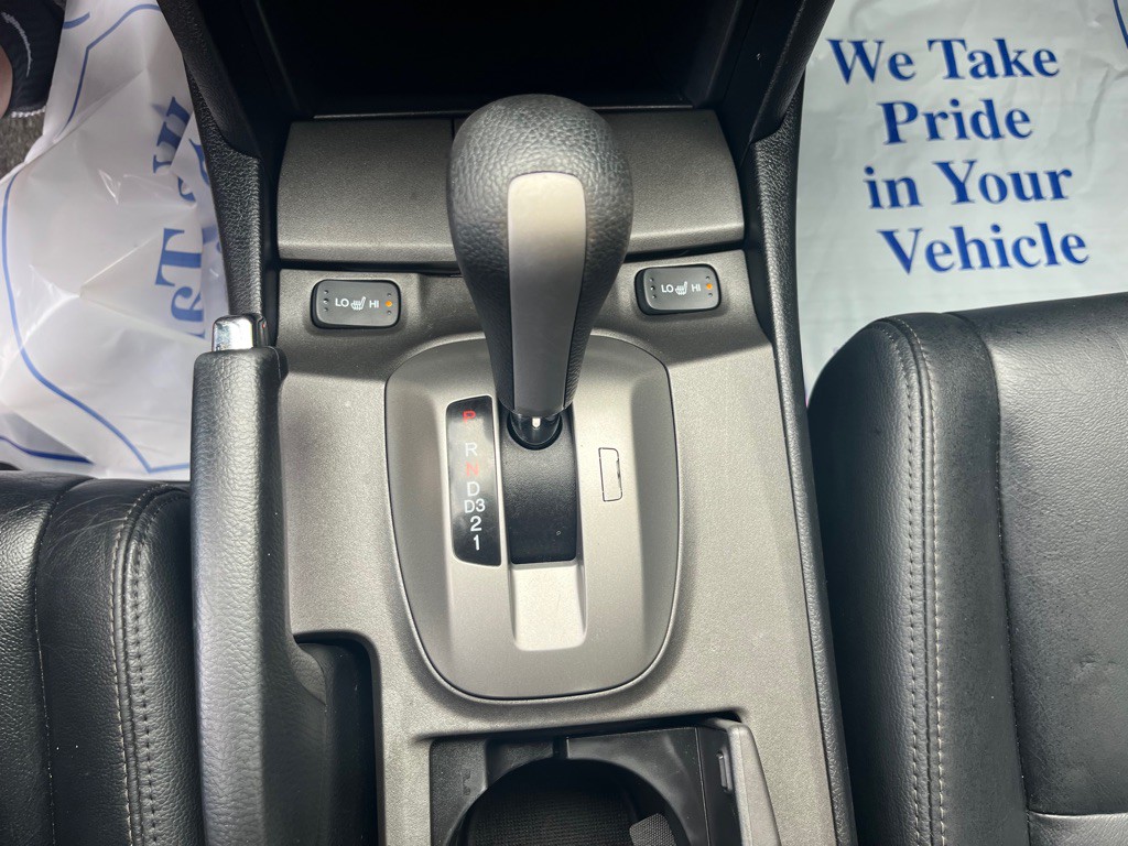 2011 Honda Accord Image 13