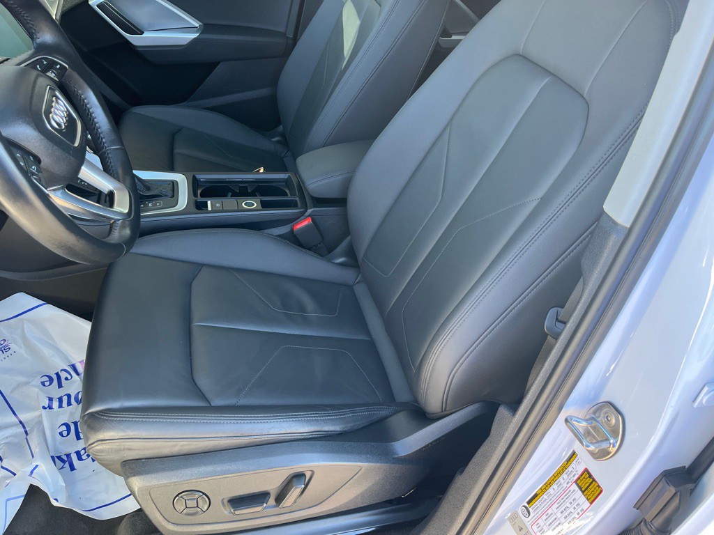 2020 Audi Q3 Image 11
