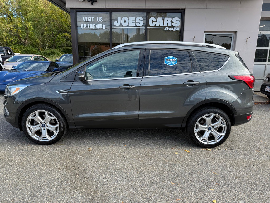 2019 Ford Escape Image 1