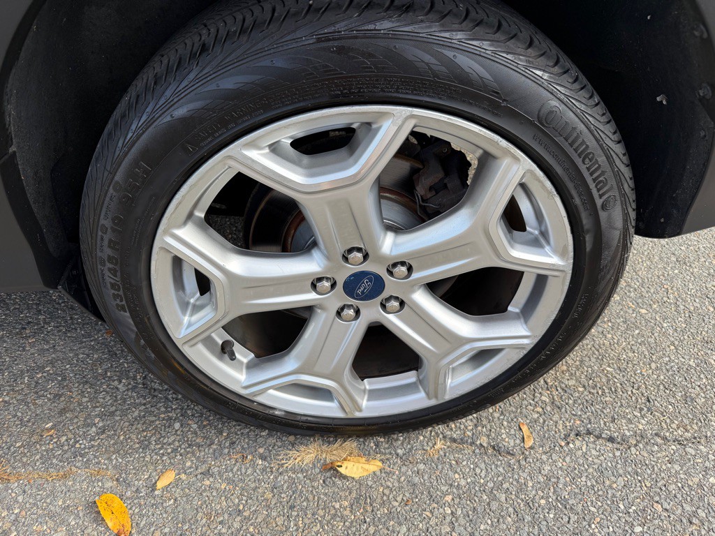 2019 Ford Escape Image 8