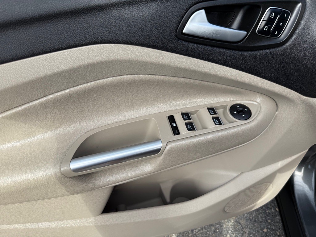2019 Ford Escape Image 11