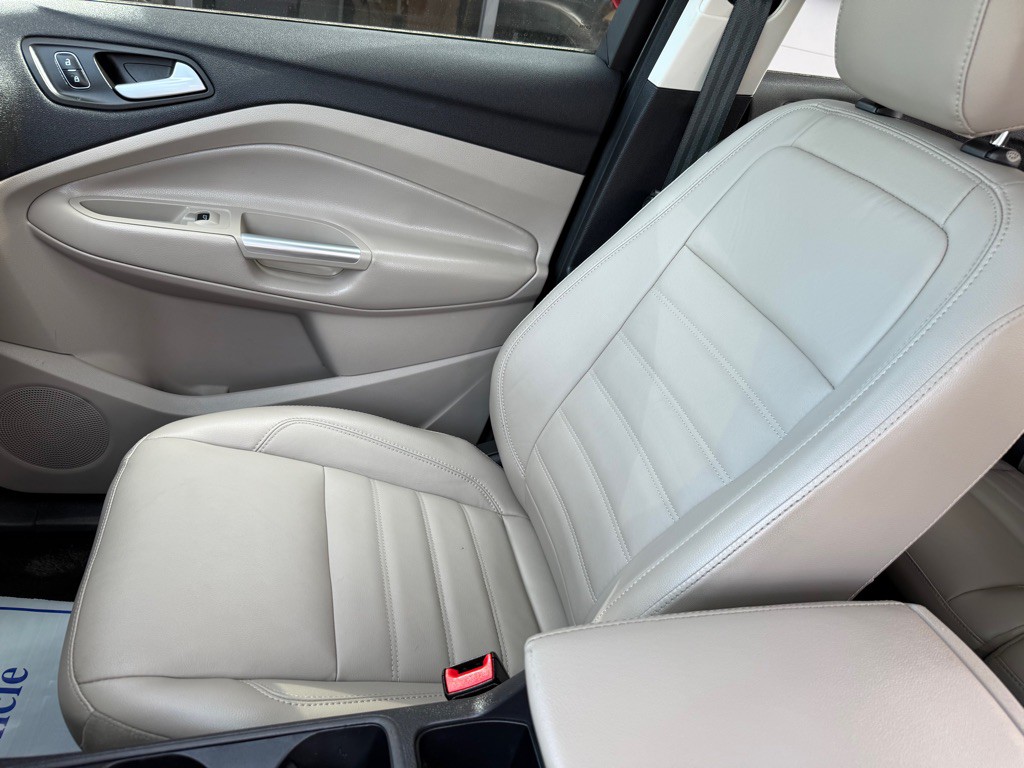 2019 Ford Escape Image 13