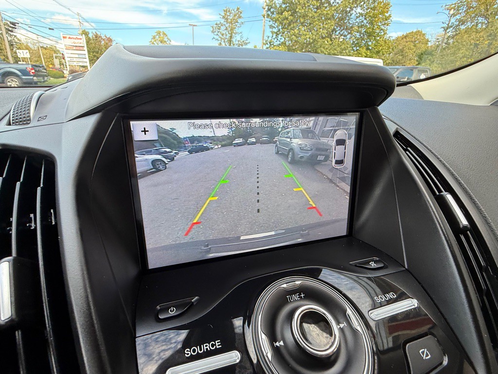 2019 Ford Escape Image 24