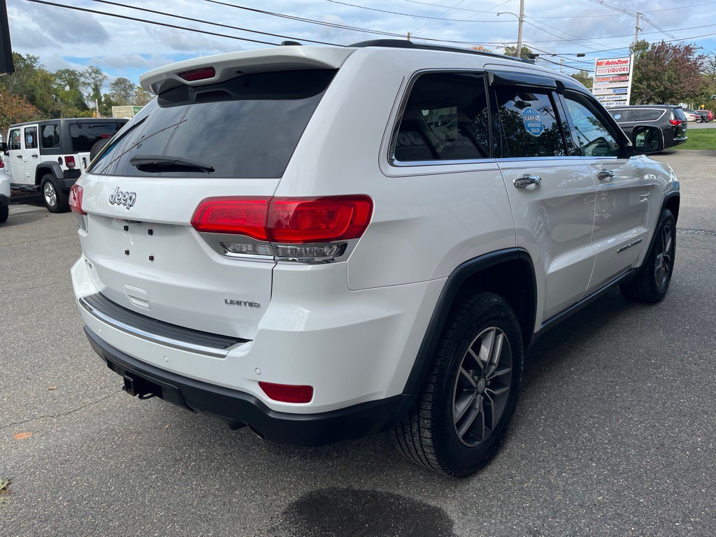 2017 Jeep Grand Cherokee Image 3