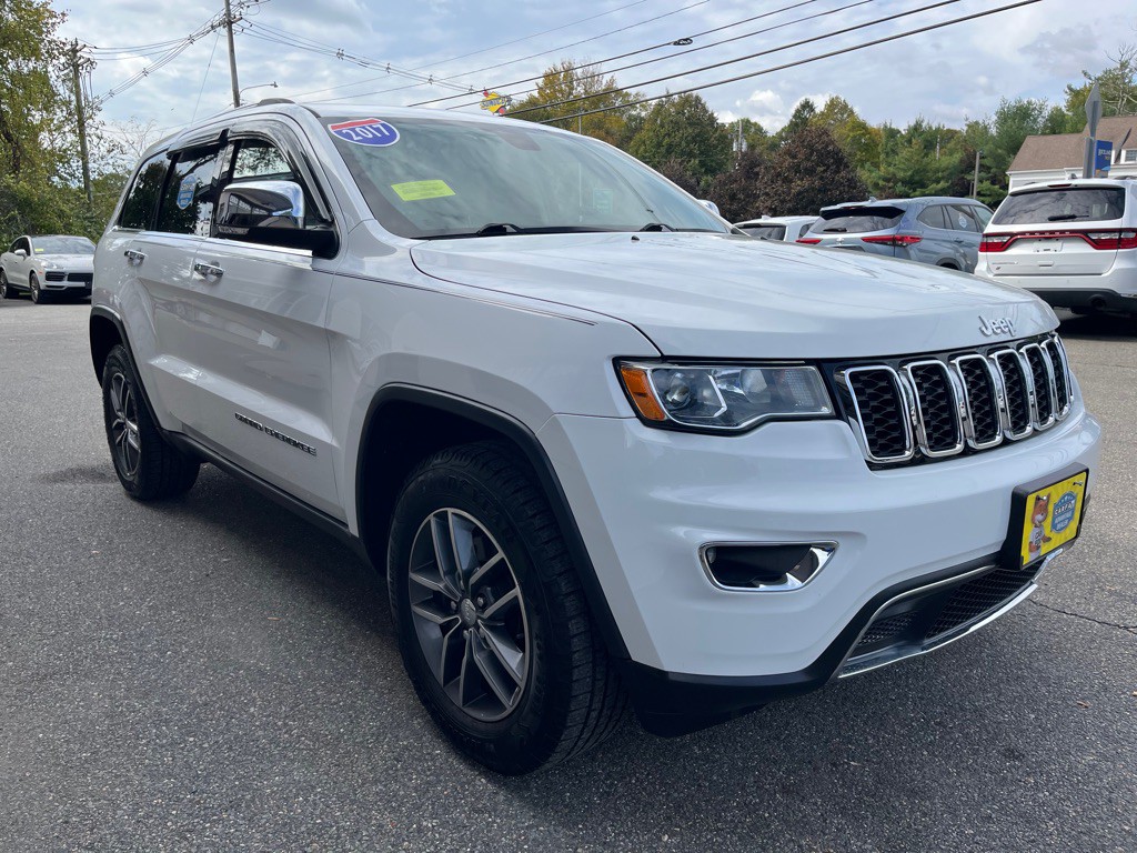 2017 Jeep Grand Cherokee Image 4