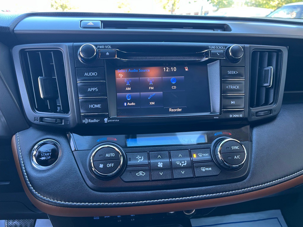 2016 Toyota Rav4 Image 15