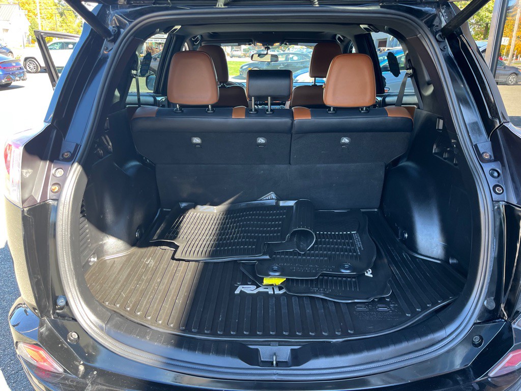2016 Toyota Rav4 Image 22