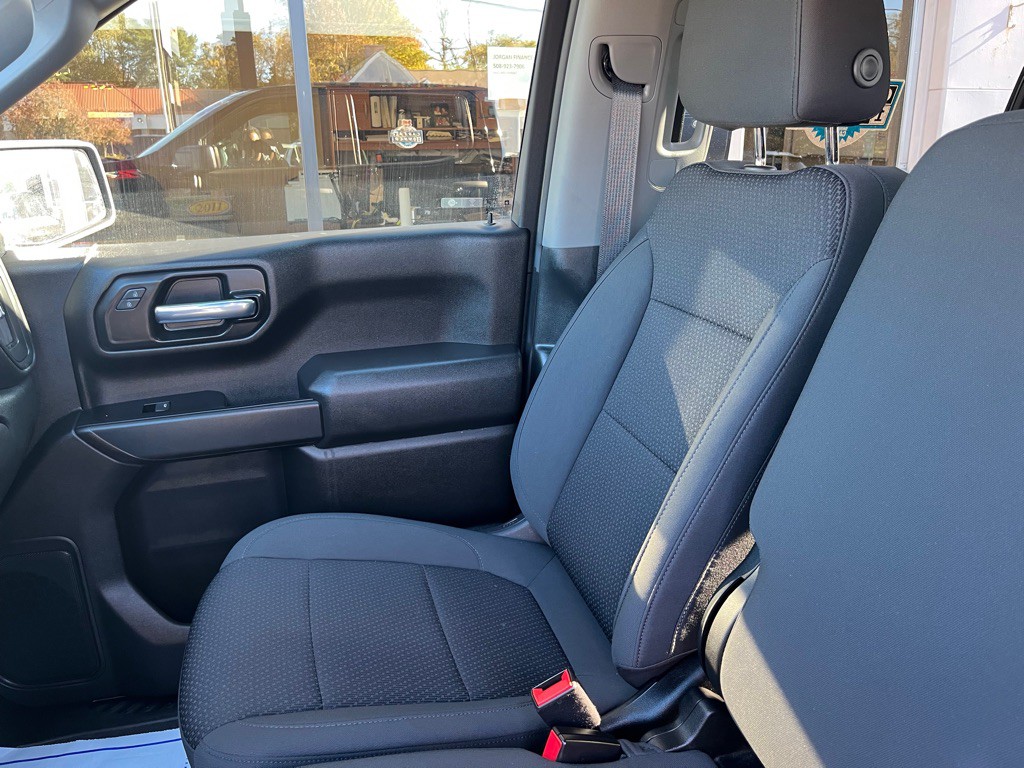 2021 Chevrolet Silverado 1500 Image 12