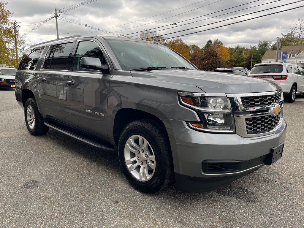 2020 Chevrolet Suburban Image 4