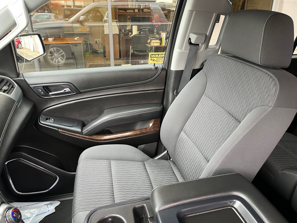 2020 Chevrolet Suburban Image 12