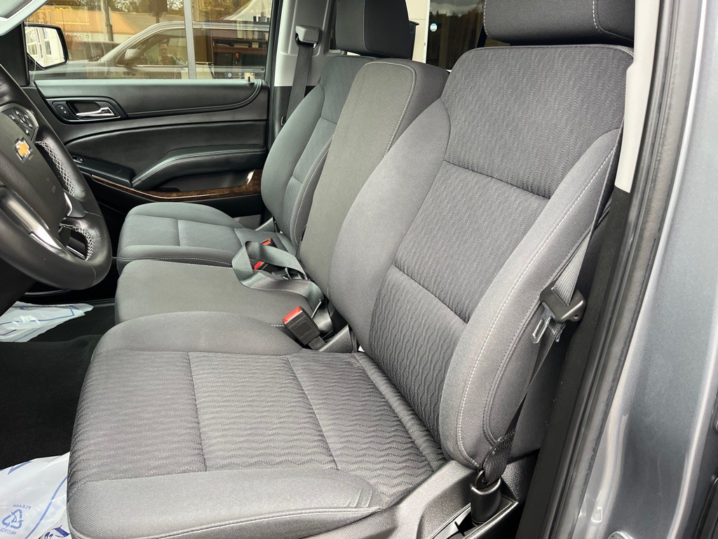 2020 Chevrolet Suburban Image 13