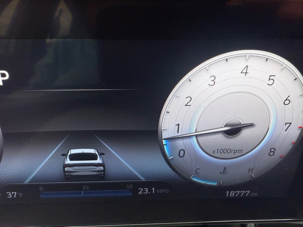 2023 Hyundai Elantra Image 17