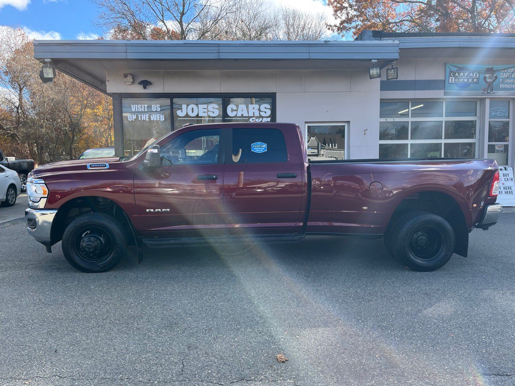 2024 RAM 3500 Image 1