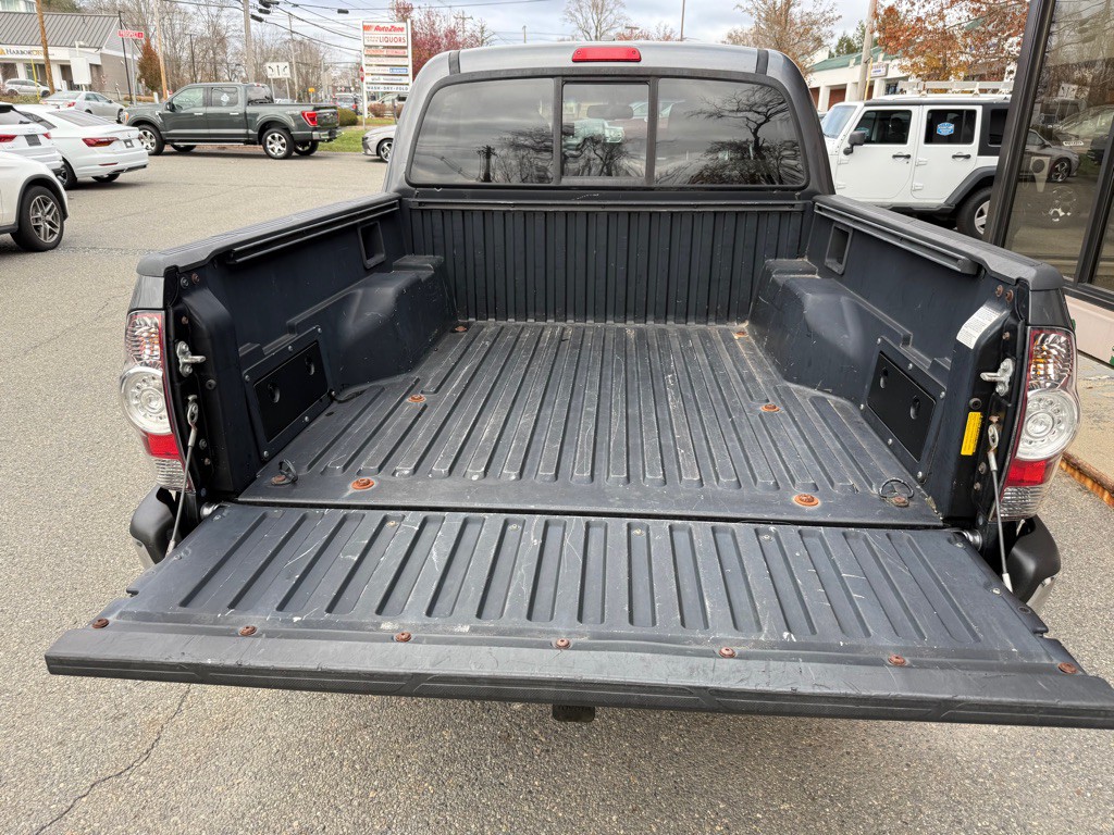 2010 Toyota Tacoma Image 4