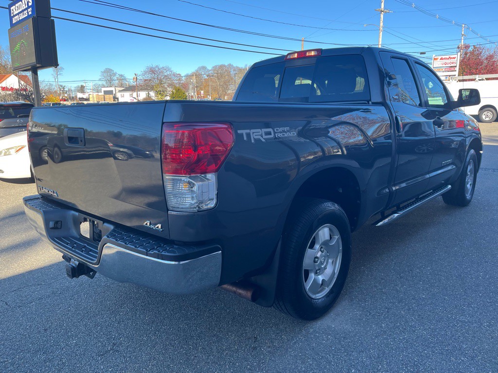 2011 Toyota Tundra Image 3